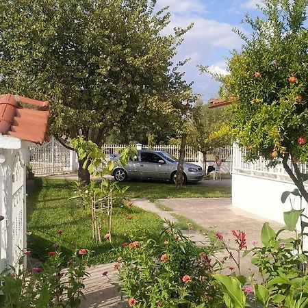 Vasiliki'S Guest House Vergia Bagian luar foto