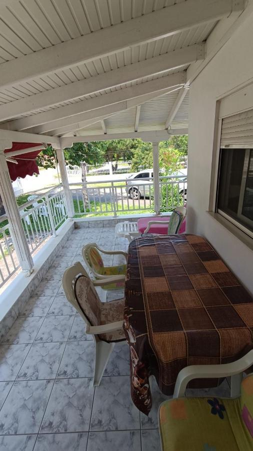 Vasiliki'S Guest House Vergia Bagian luar foto